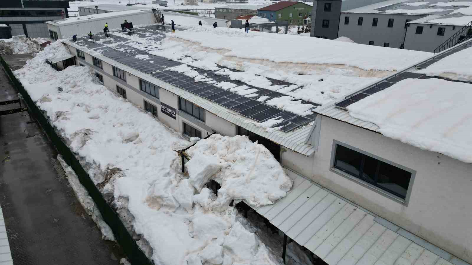 bitlis osbdeki catida kar yukune karsi vincli cozum 1 SUrPpVp2
