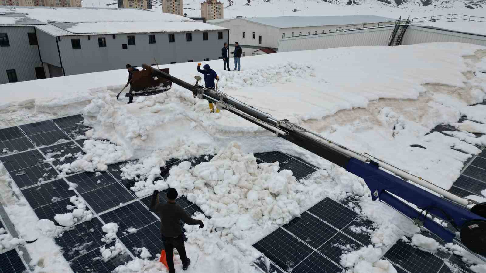 bitlis osbdeki catida kar yukune karsi vincli cozum 9 62FldZm5