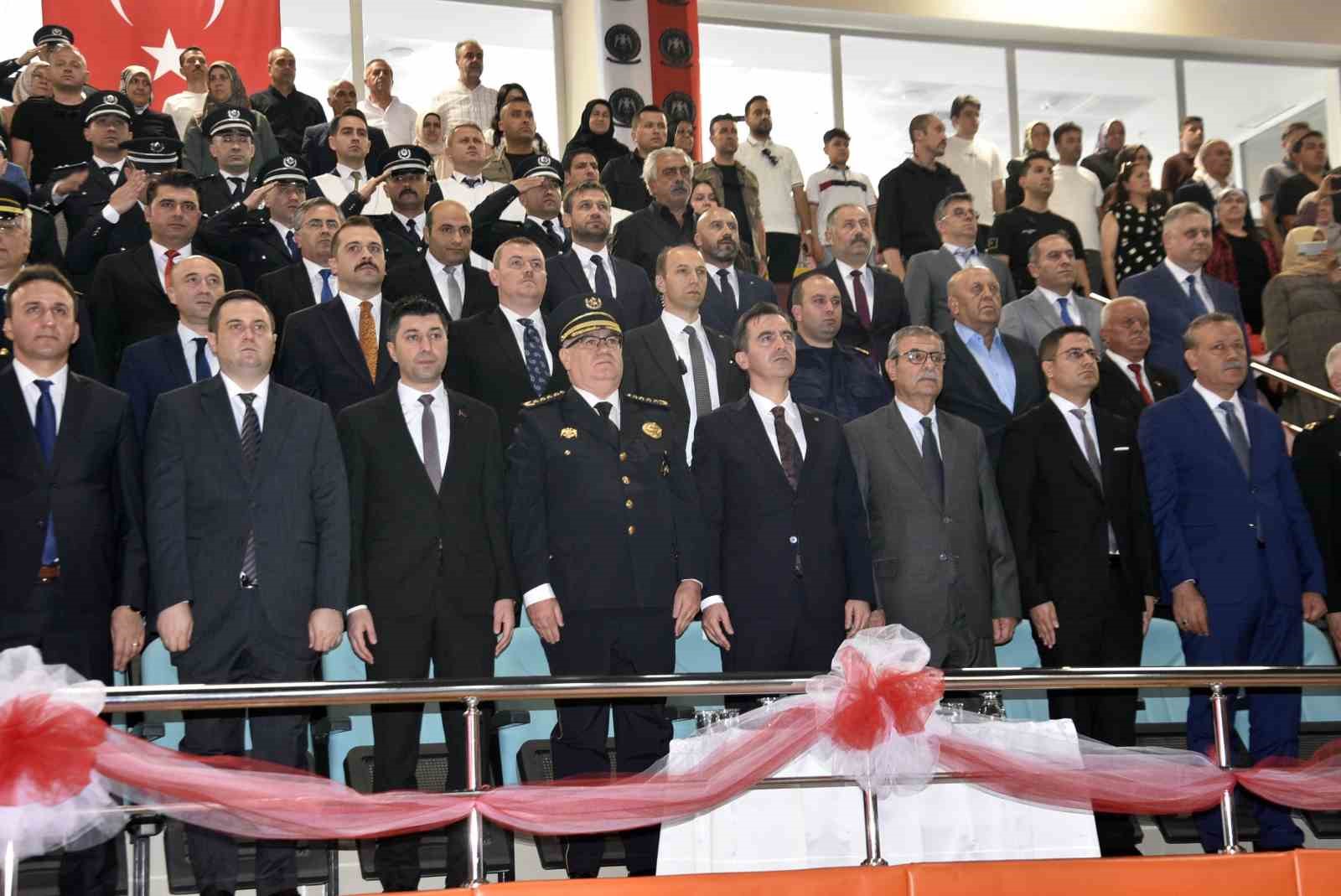 bitlis pomemde 407 polis memuru goreve hazir 8 jJNv3X3Z