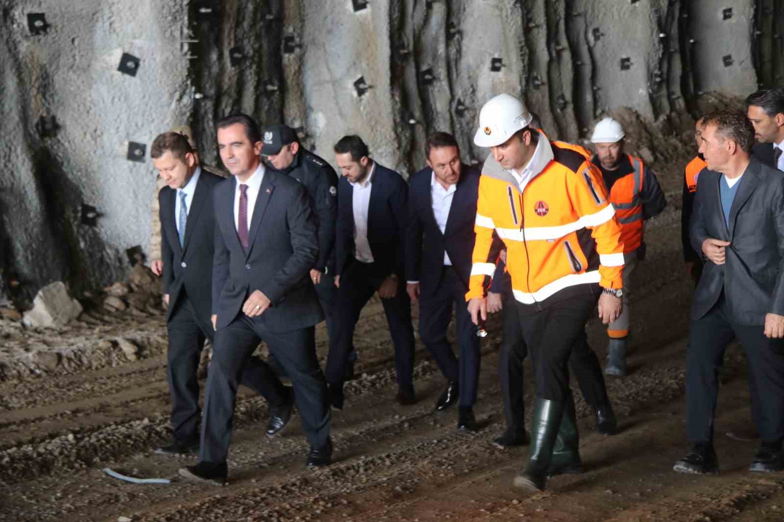 bitlis van ve diyarbakir arasinda ulasimin konforunu artiracak projeler hizla suruyor 11 ITJ5NpGt