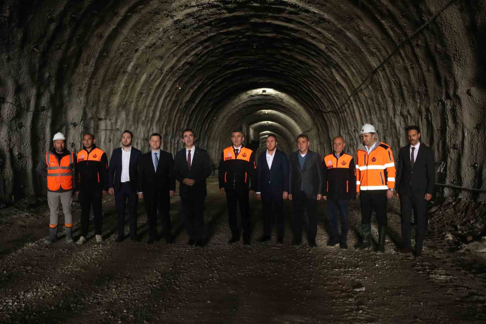 bitlis van ve diyarbakir arasinda ulasimin konforunu artiracak projeler hizla suruyor 9 zEDYqIac