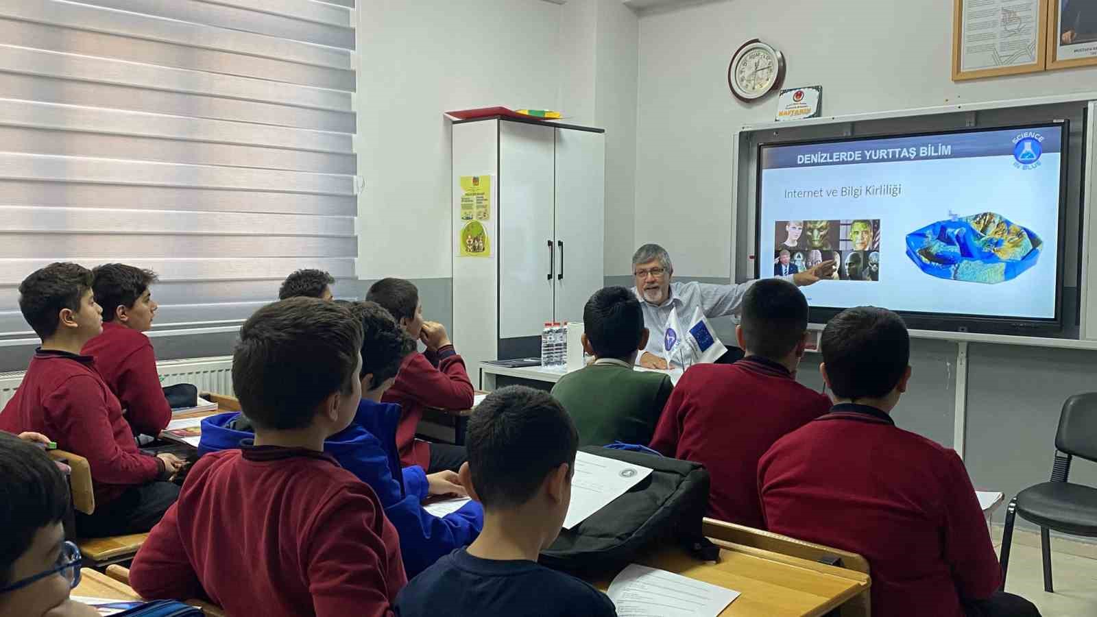 bitlis van ve mus illerindeki ogrenciler mavi bilimle bulustu 3 mfXejZsO