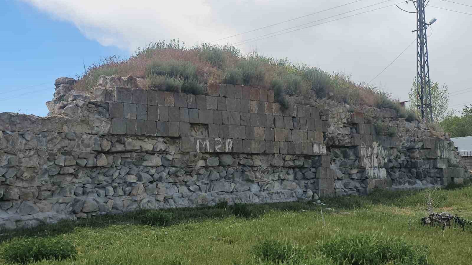 bitlisin tarihi mirasi sessizce yok oluyor lale pasa hani ilgi bekliyor 6 ePf3jqOC