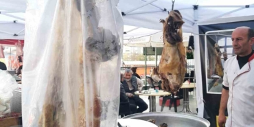 bitlisin-yoresel-urunleri-ankaralilarla-bulustu-TgMGuwuY.jpg