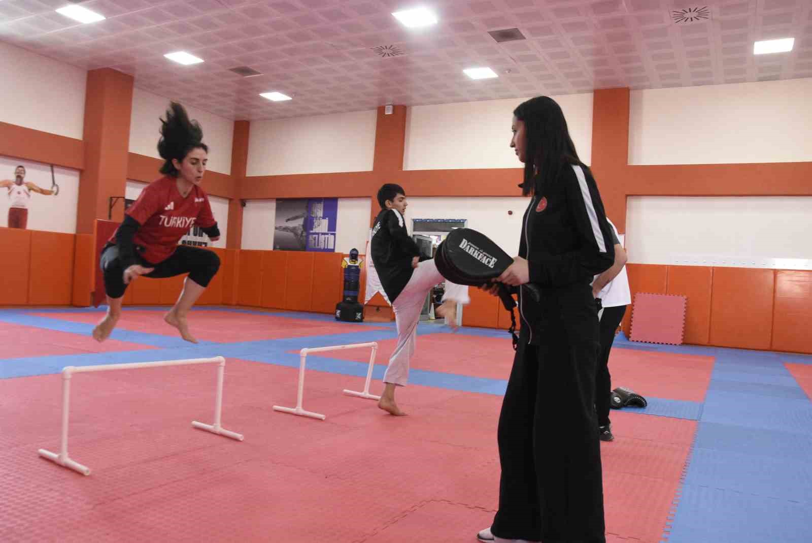 bitlisli taekwondocu nurcihan ekincinin hedefi 2032 paralimpik oyunlari 2