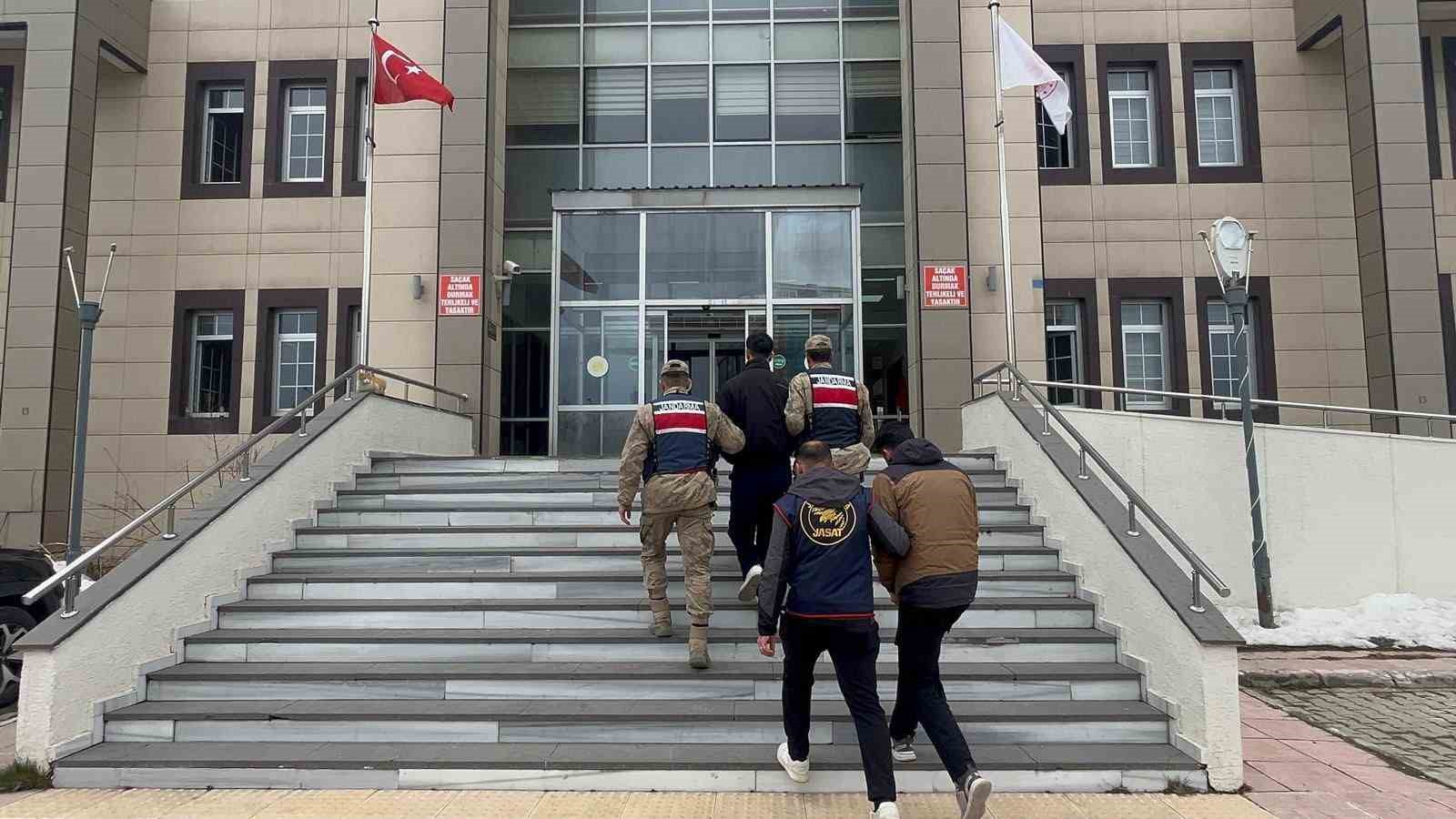 bitliste gocmen kacakciligi operasyonu 0 cmu1XAmw