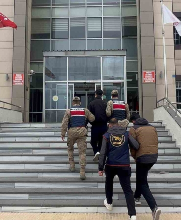 bitliste-gocmen-kacakciligi-operasyonu-974KzYu6.jpg