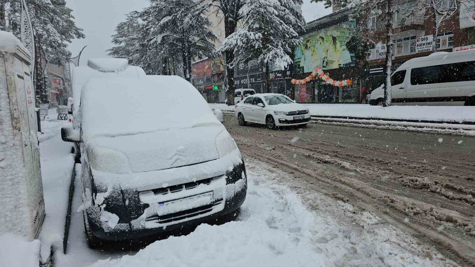 bitliste kar surprizi nisan ayinda kent beyaza burundu 6 a2jlDpXE