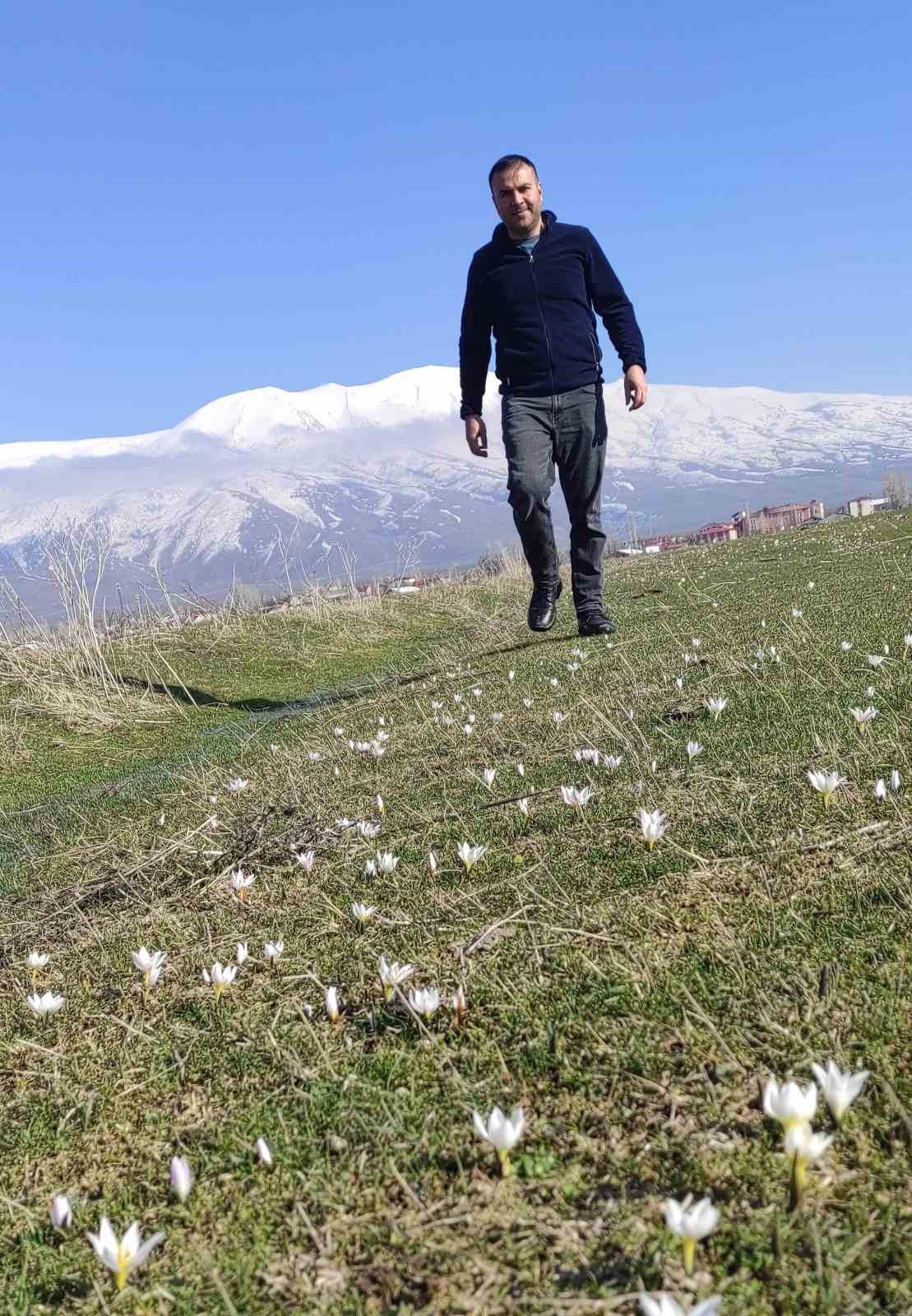 bitliste kardelen ve cigdemler acti 4 L8svmXvD