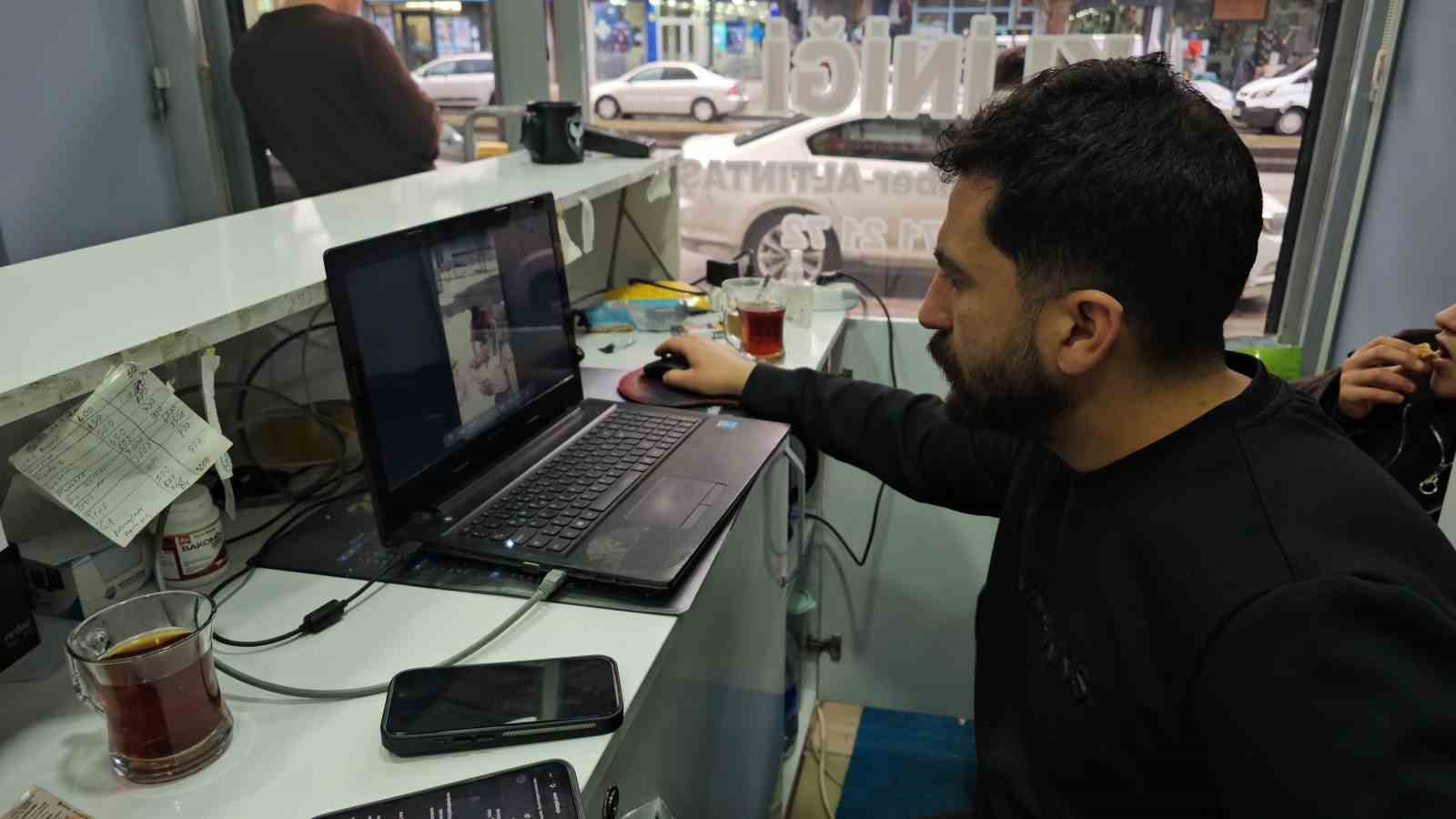 bitliste olu dogan kuzu panda yavrusuna benzerligiyle sasirtti 1 s5JVdegP