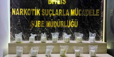 bitliste-yakit-deposuna-gizlenen-15-kilo-esrar-ele-gecirildi-skGeQRsq.jpg