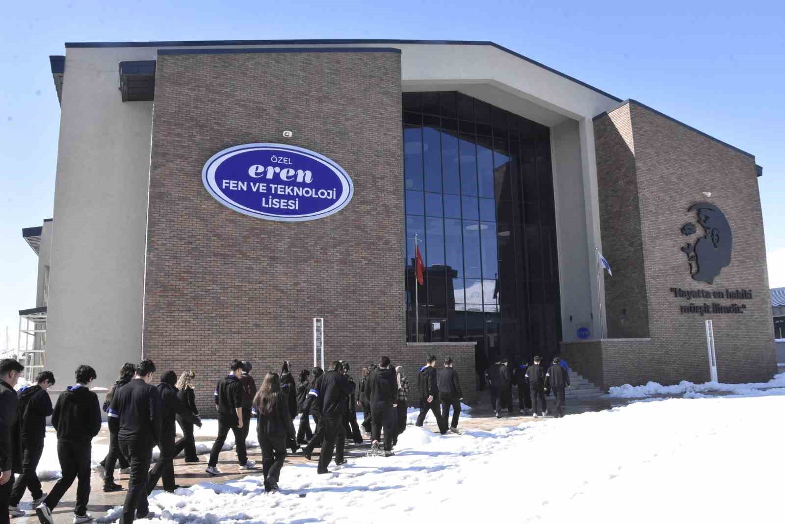 bitlisteki okullarda deprem tatbikati yapildi 8 RQNHw7OG
