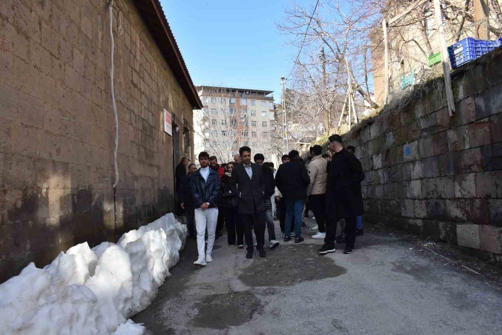 bitlisteki yabanci ogrenciler tarihi mekanlari gezdi 5 1gcTAyA6