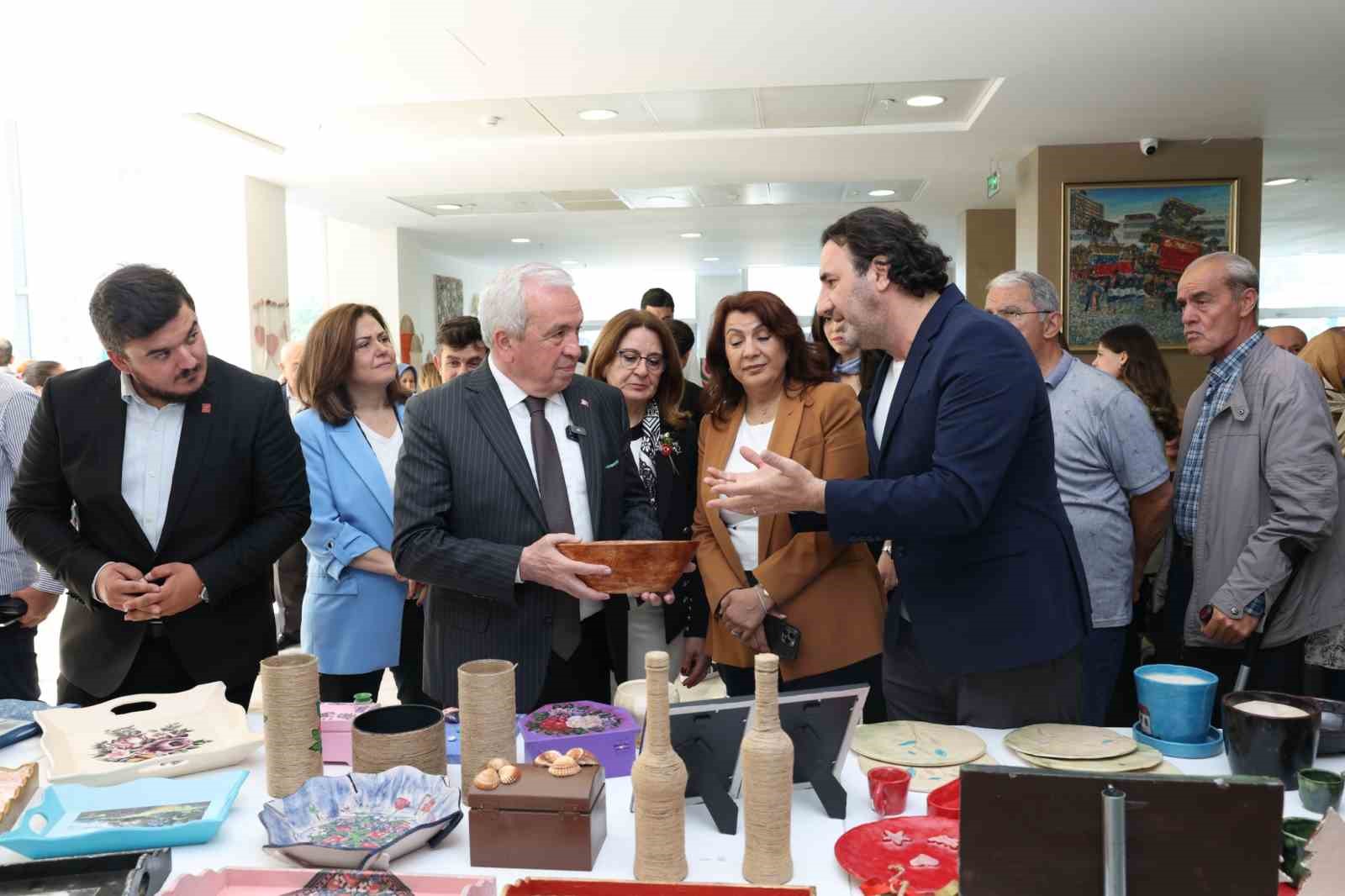 ’Bizim Sergi’ Halk Evi’nde açıldı 6 bizim sergi halk evinde acildi 2 aEzYntmQ