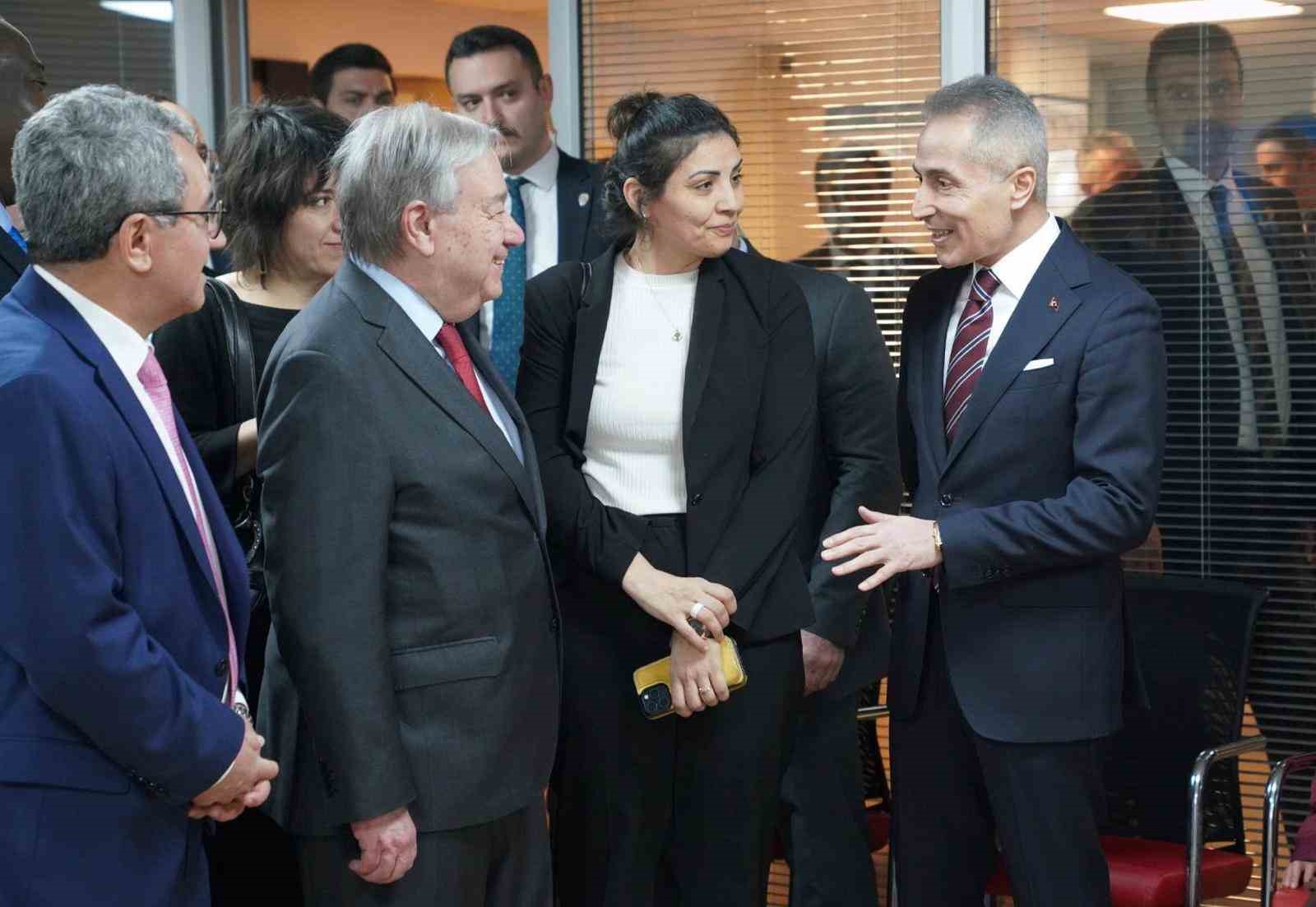 bm genel sekreteri guterres ankara il goc idaresi mudurlugunu ziyaret etti 2 QO2ZyGrs