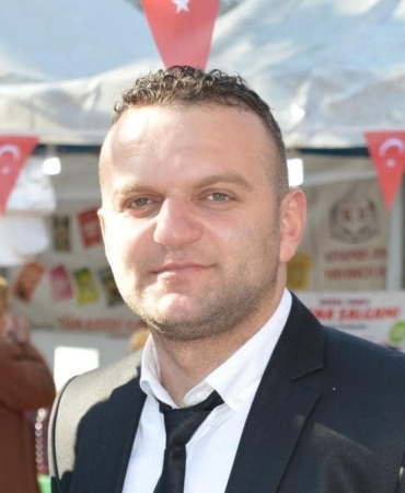 bobrek-ameliyati-sonrasi-hayatini-kaybeden-ekrem-sarlinin-olumu-ile-ilgili-adli-tip-hastaneyi-sorumlu-pRGFwtal.jpg