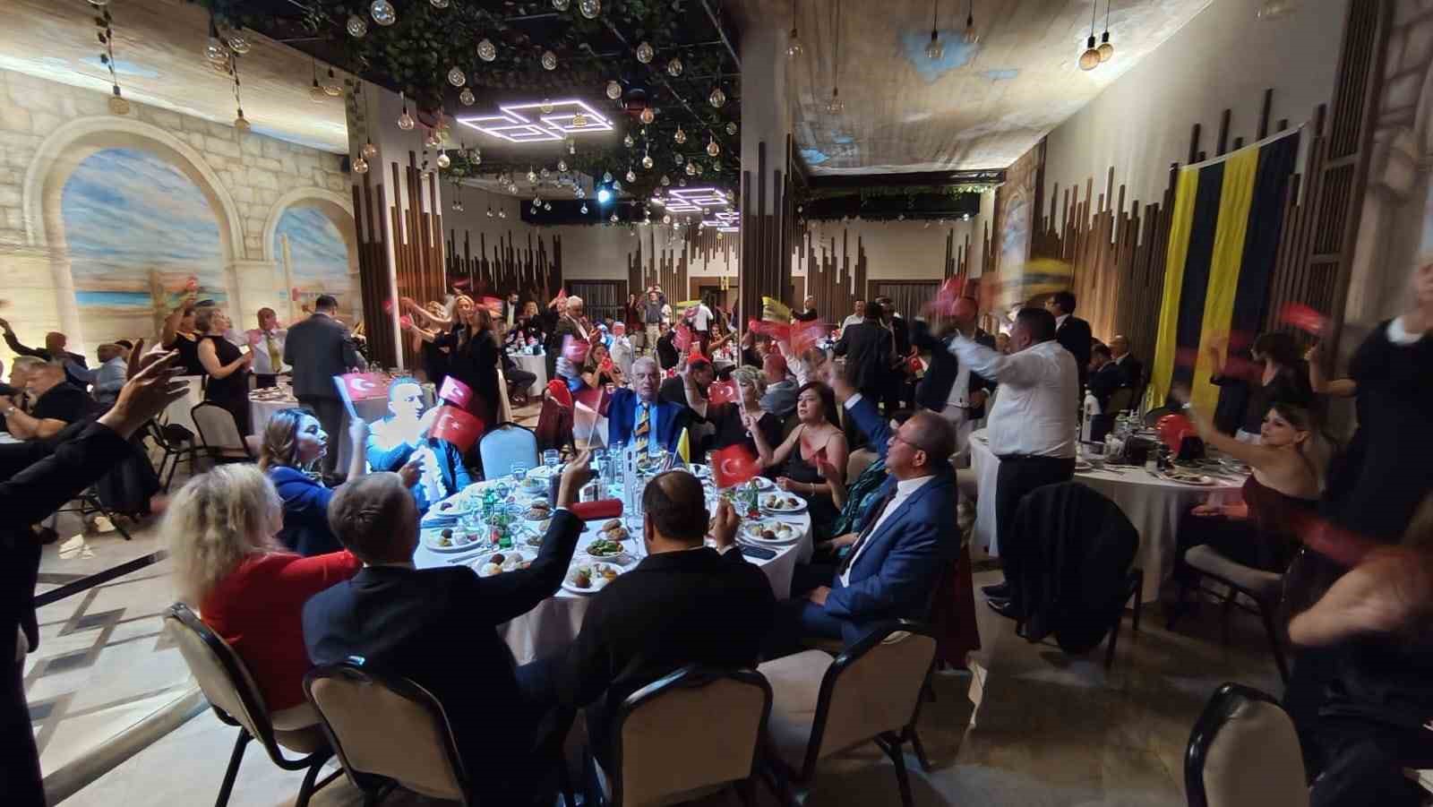 bodrum fenerbahceliler dernegi cumhuriyetin 102 yilini kutladi 3 VRMXm9L7