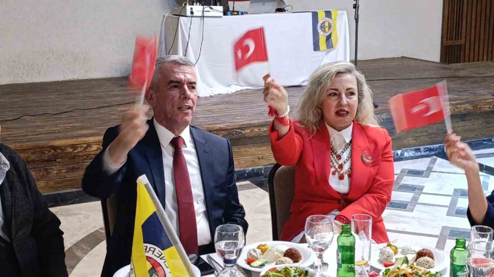 bodrum fenerbahceliler dernegi cumhuriyetin 102 yilini kutladi 5 5r816k9X