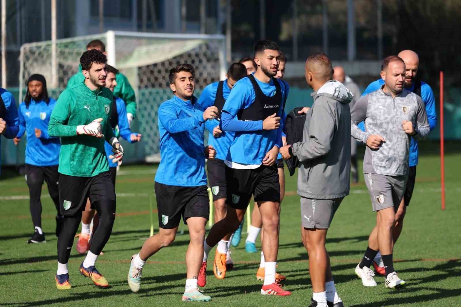 bodrum fk erzurum deplasmaninda 3 puan ariyor 8