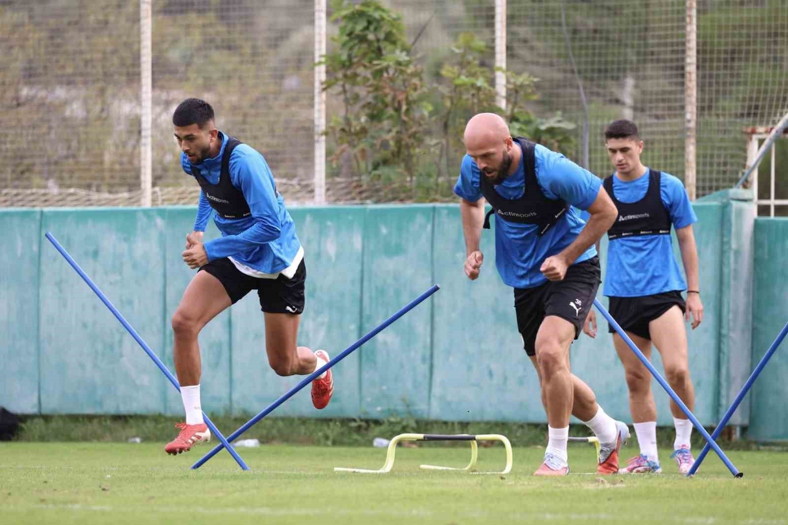 bodrum fk liderlik icin umraniyespor deplasmaninda 1 TaBSrDAY