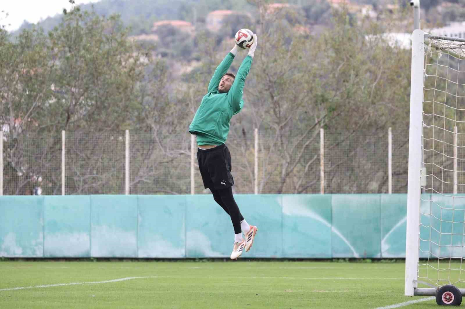 bodrum fk liderlik icin umraniyespor deplasmaninda 4 39eMBq4l
