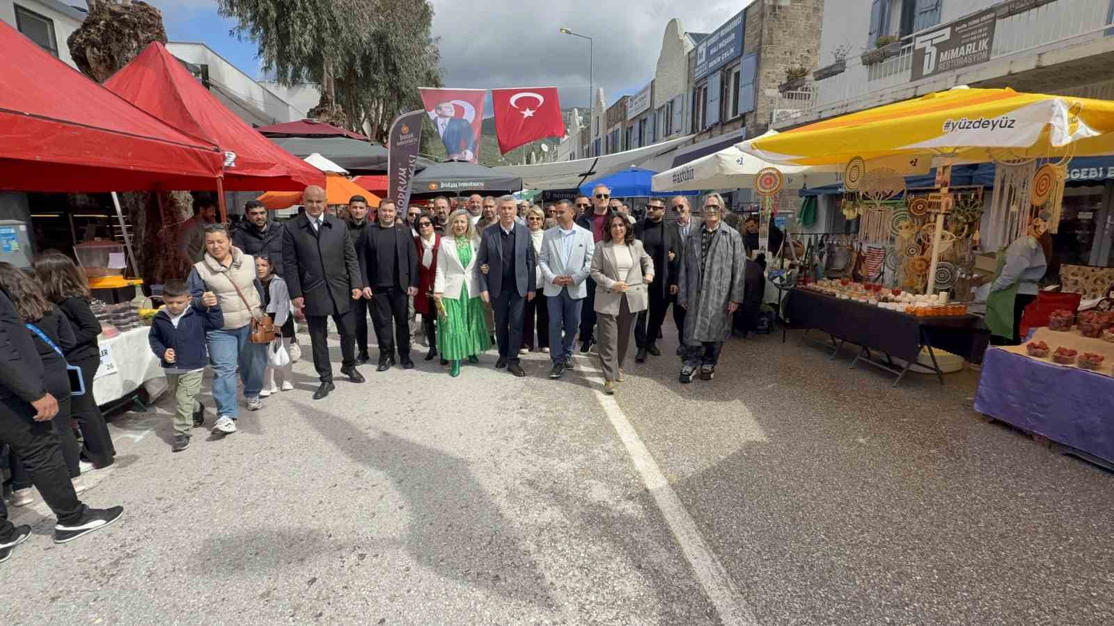 bodrumda aci ot festivaline insan seli 8 vX7BedYy