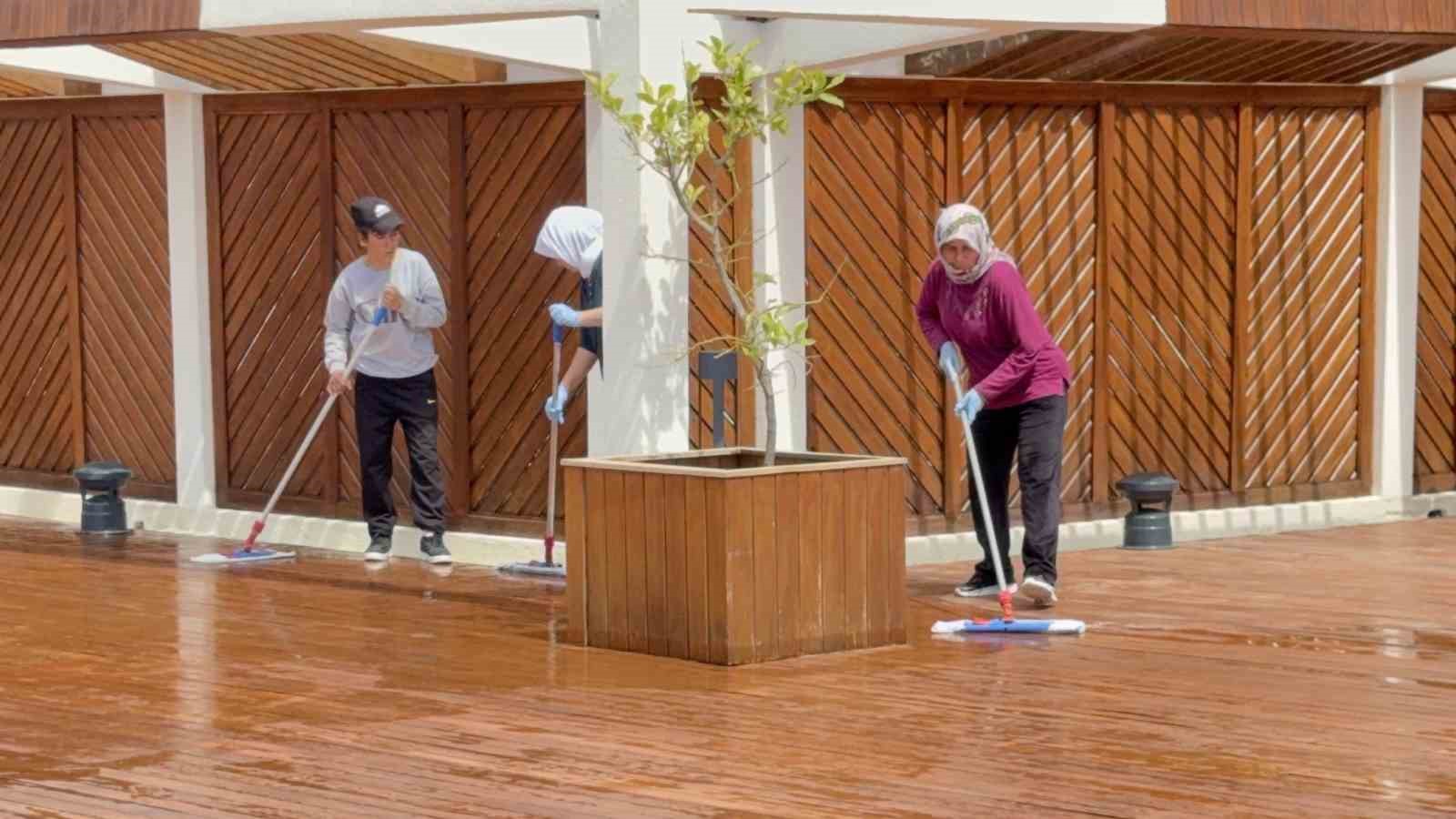 bodrumda bayram bereketi 9 gunluk tatil rezervasyonlari patlatti 3 U9bgqRED