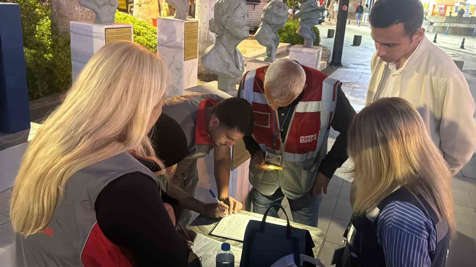 Bodrum’da gece baskını: Korsan taşımacılığa geçit yok 7 bodrumda gece baskini korsan tasimaciliga gecit yok 3 wevJJMgL