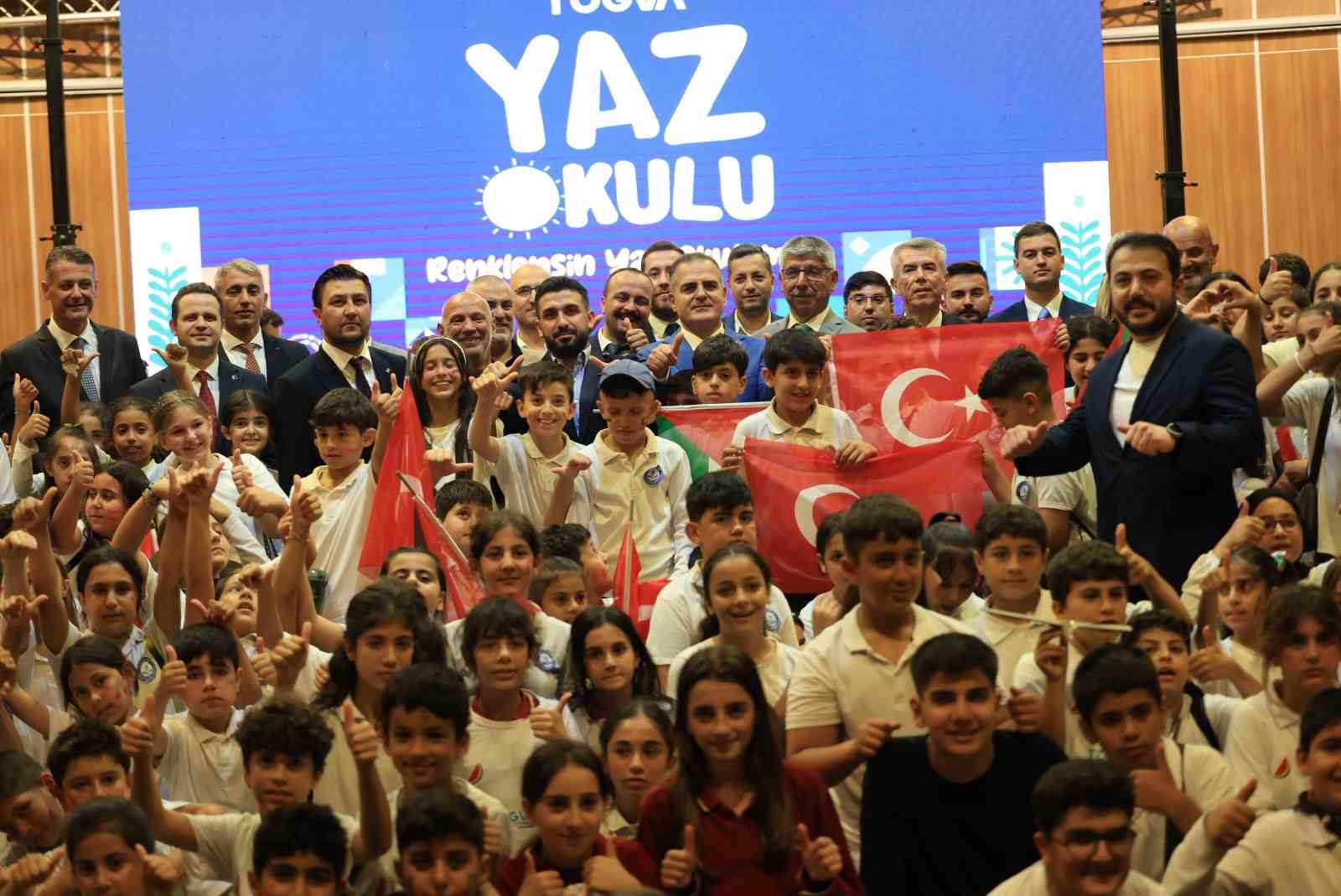 Bodrum’da gençlik seferberliği: "3 bin öğrenci yaz okulunda buluştu" 7 bodrumda genclik seferberligi 3 bin ogrenci yaz okulunda bulustu 3 pKtFqJLc