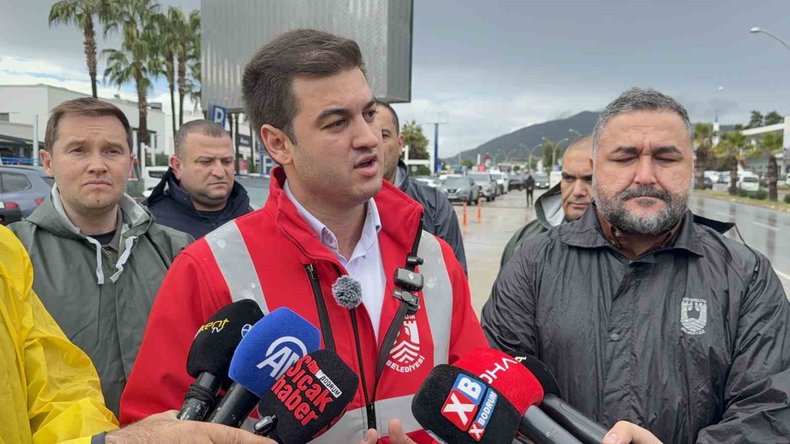 bodrumda sel sonrasi ilk aciklama metrekareye 45 kilogram yagis dustu 16 qtYDOZVP