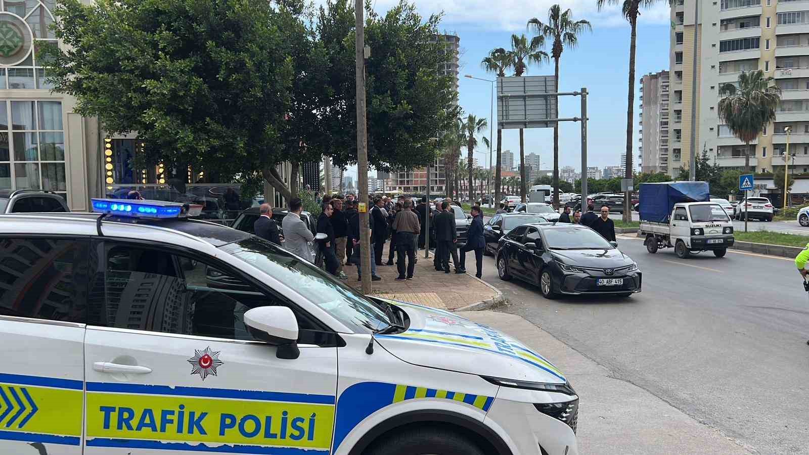 bogazina cilek kacarak hayatini kaybeden minik mustafa mersinde topraga verildi 2 s4HJqWD1