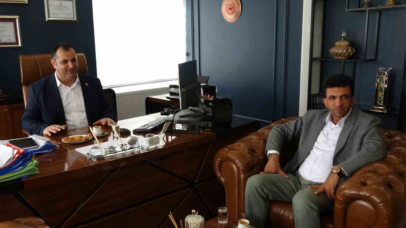Boğazına kaçan pirinç tanesi canına mal oluyordu: O anları anlattı 6 bogazina kacan pirinc tanesi canina mal oluyordu o anlari anlatti 2 SdHR4A4z
