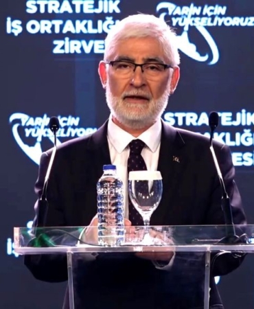 bolu-abant-izzet-baysal-universitesi-rektorlugune-prof-dr-faruk-yigit-atandi-GDjI6grm.jpg