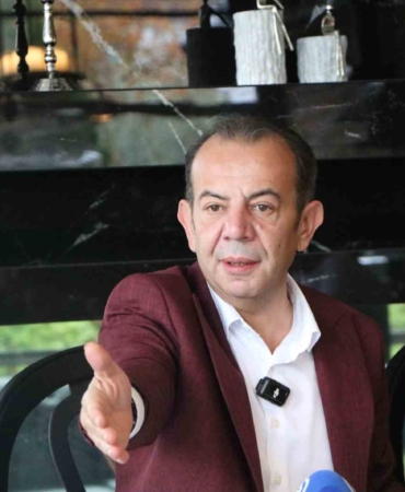 bolu-belediye-baskani-ozcan-sayin-kilicdaroglu-ve-ekibi-partiye-gelirse-beni-atip-atmamasi-hic-Yct6hn8h.jpg