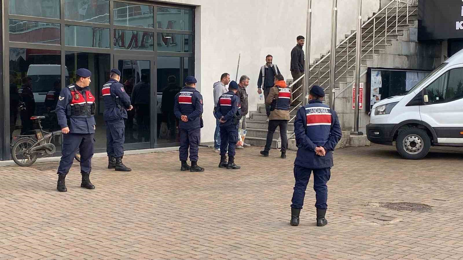 bolu belediyesi sorusturmasi buyuyor chpli meclis uyesi ve iki isim daha gozaltinda 1 mik2Cksn