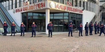 bolu-belediyesi-sorusturmasi-buyuyor-chpli-meclis-uyesi-ve-iki-isim-daha-gozaltinda-Mu1ZGTJc.jpg