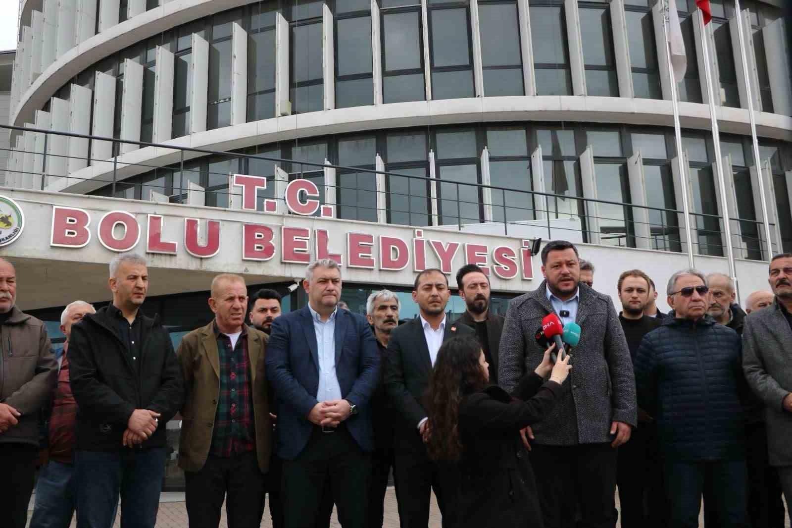 Bolu Belediyesi’ne yönelik soruşturmada 3 kişi daha gözaltına alındı 5 bolu belediyesine yonelik sorusturmada 3 kisi daha gozaltina alindi 1 FhF7qfKK