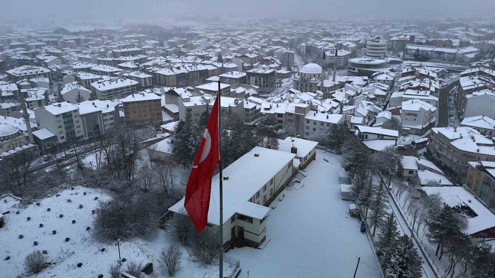 bolu beyaza burundu 2 pKB3bGCG