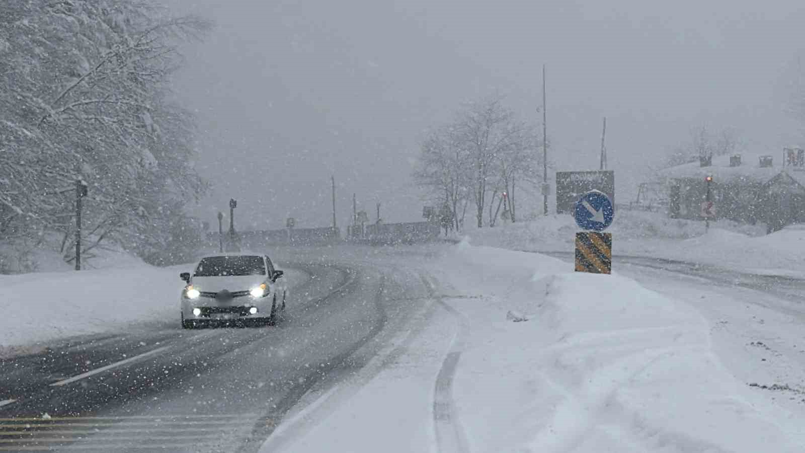 bolu daginda yogun kar yagisi 4 5FcE7NKa