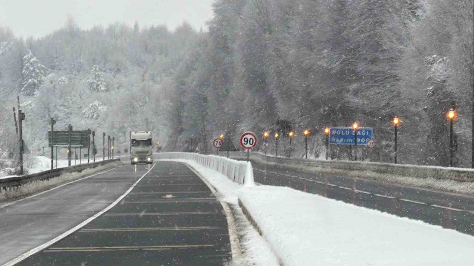 bolu daginda yollar acik kar yagisi ise tipi seklinde 5 uvlqZPe9