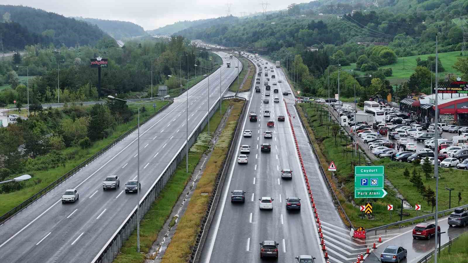 bolu gecisinde bayram gocu devam ediyor 3 bRz8btMu