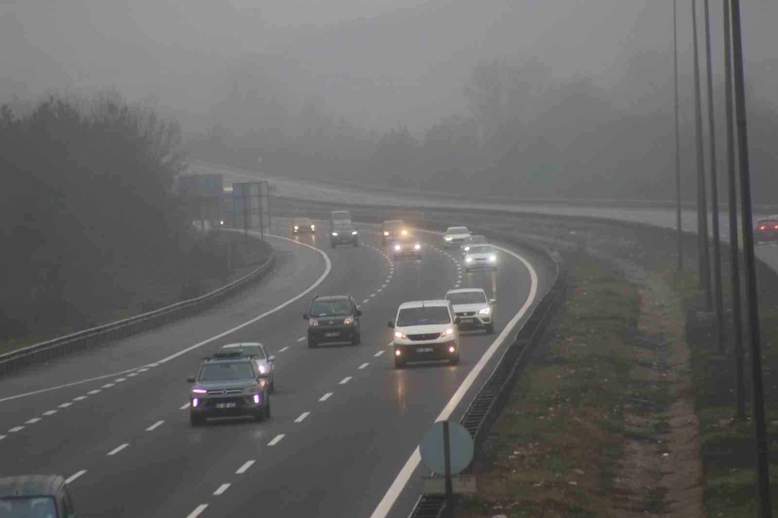 Bolu geçişinde bayram trafiği başladı 6 bolu gecisinde bayram trafigi basladi 2