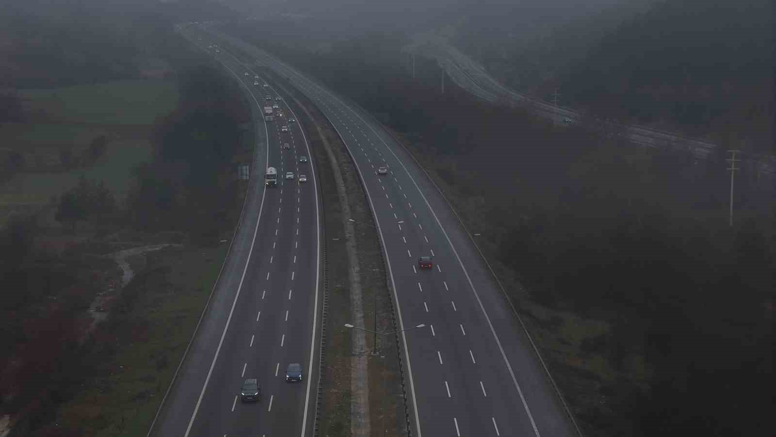 Bolu geçişinde bayram trafiği başladı 7 bolu gecisinde bayram trafigi basladi 3 pb5tHp5a