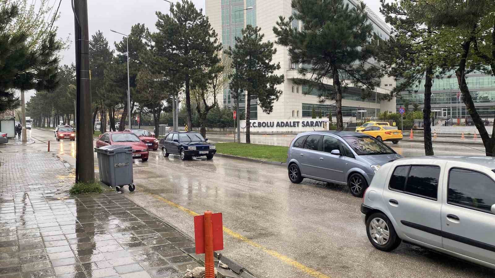 Bolu güne yağışla uyandı 8 bolu gune yagisla uyandi 4 kGfsQgA9