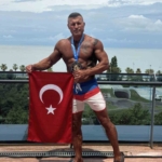 bolu-il-emniyet-mudur-yardimcisi-turker-uygur-dunya-sampiyonu-oldu-paSF15Nm.jpg
