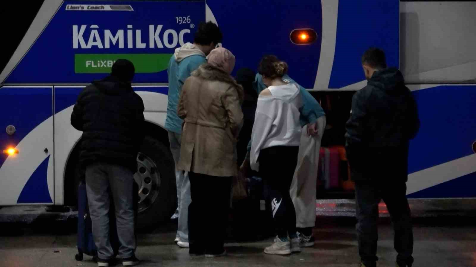 bolu otogarinda donus yogunlugu basladi 1
