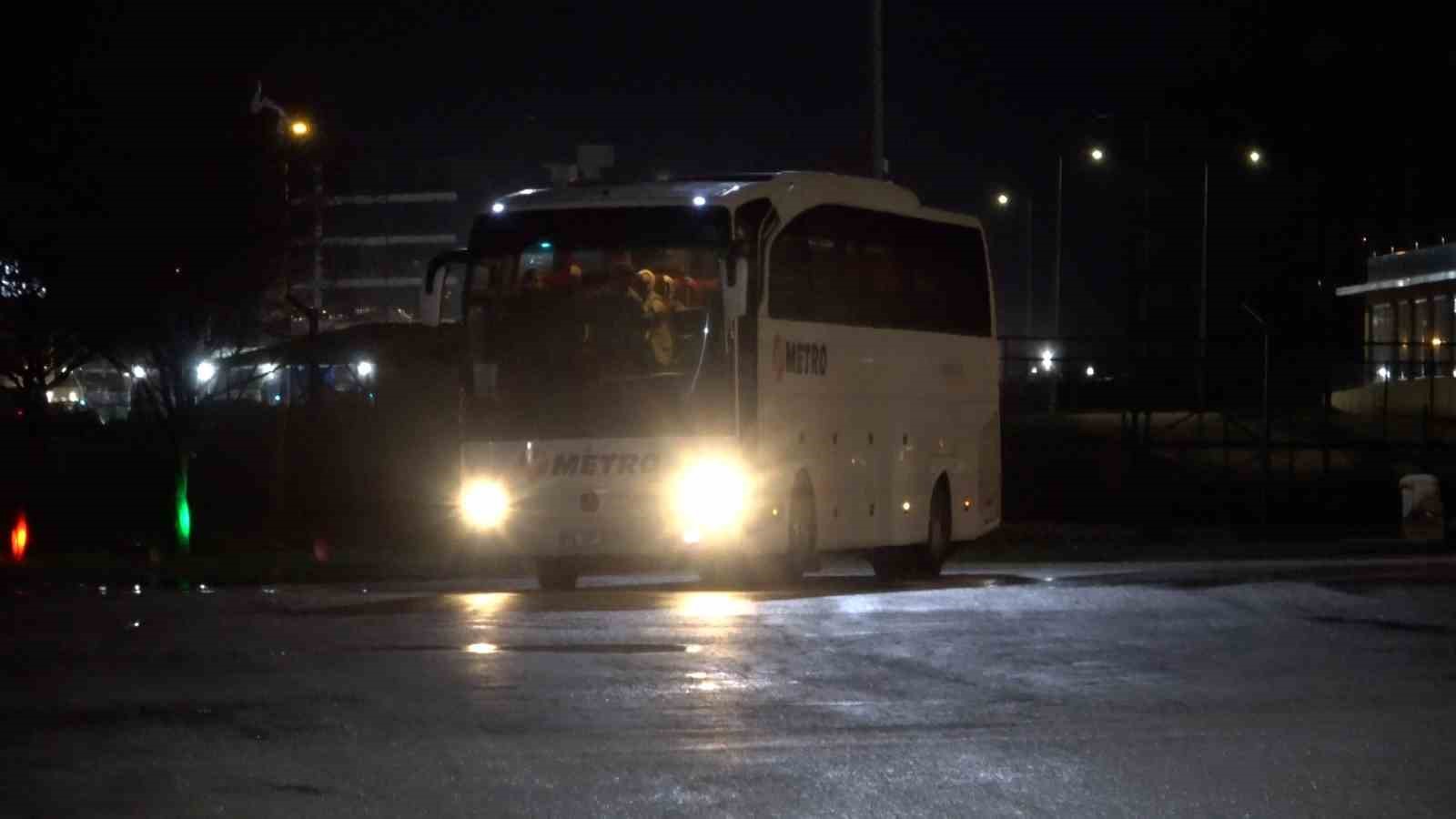 bolu otogarinda donus yogunlugu basladi 3 KtFpBXUq