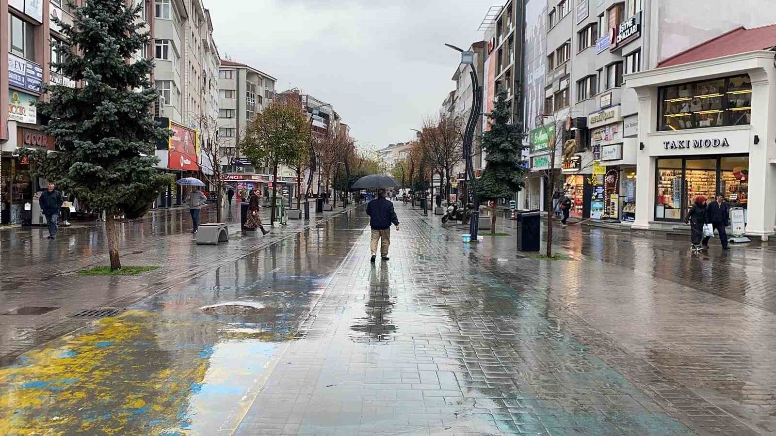 bolu valiliginden sel ve su baskini uyarisi 1 2W9Qr8SC