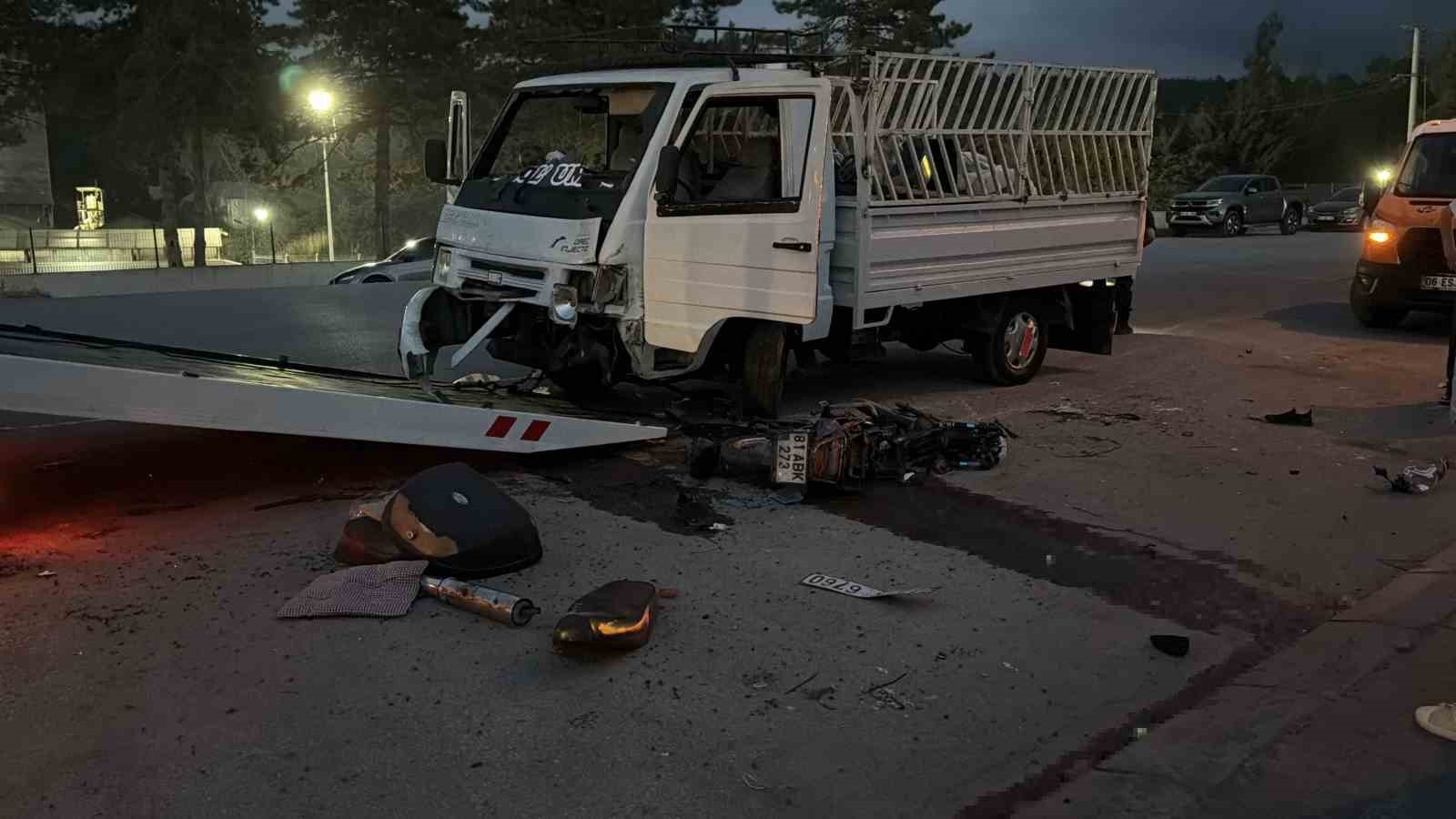 Bolu’da 1 kişinin öldüğü feci kaza kamerada 6 boluda 1 kisinin oldugu feci kaza kamerada 2 R4qnwhqG