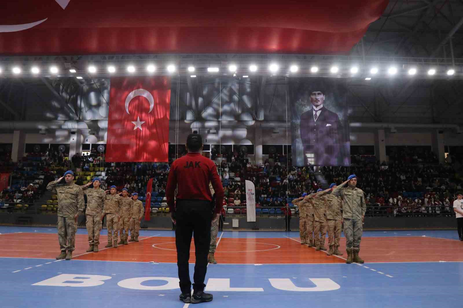 Bolu’da 19 Mayıs kutlamalarına JAK timleri damga vurdu 8 boluda 19 mayis kutlamalarina jak timleri damga vurdu 4 X6jlSFOa